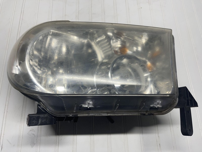 07-13 Toyota Tundra Front Passenger Head Light Head Lamp Assembly Tested Oem