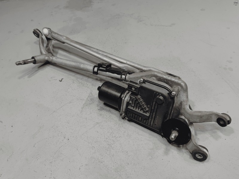 2017-2022 HONDA CR-V WINDSHIELD WIPER TRANSMISSION LINKAGE W/ MOTOR OEM