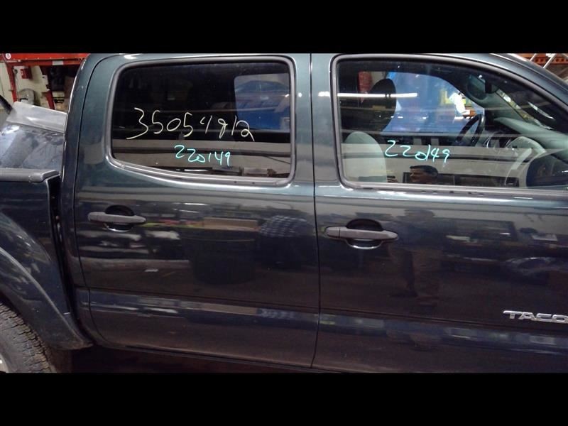 Passenger Rear Side Door Crew Cab 4 Door Fits 05-15 TACOMA 804286