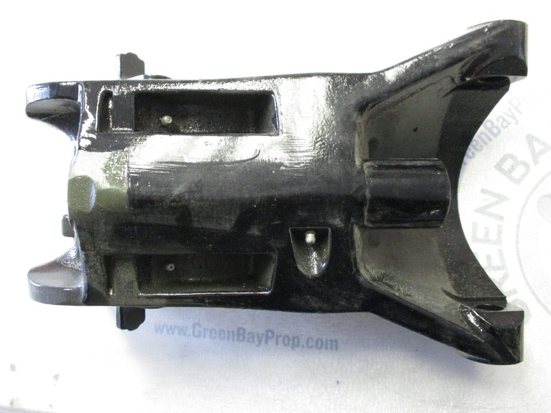 1490-7218A4 Mercury 50/70 Outboard Long Shaft Swivel Bracket 1976-79 7218A4 NLA