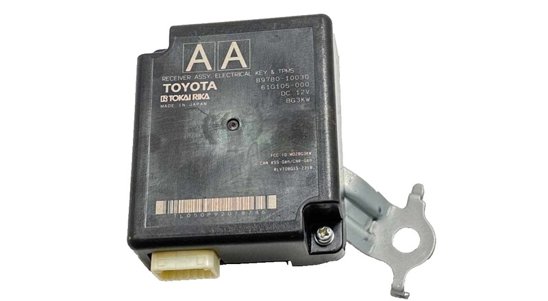 Toyota CHR Keyless Entry Receiver TPMS Control Module 2019 P/N 897B010030