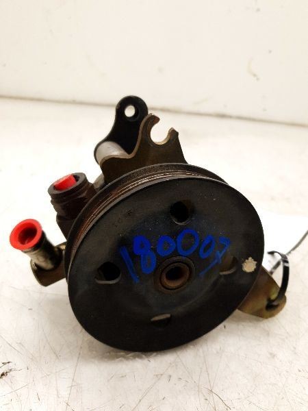 04 05 06 TOYOTA SIENNA LE Power Steering Pump 44310-08010