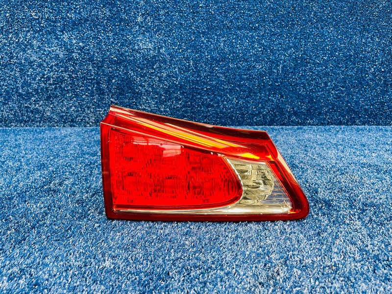 2006-2013 Lexus IS250 Tail Light Lamp Left Outer OEM