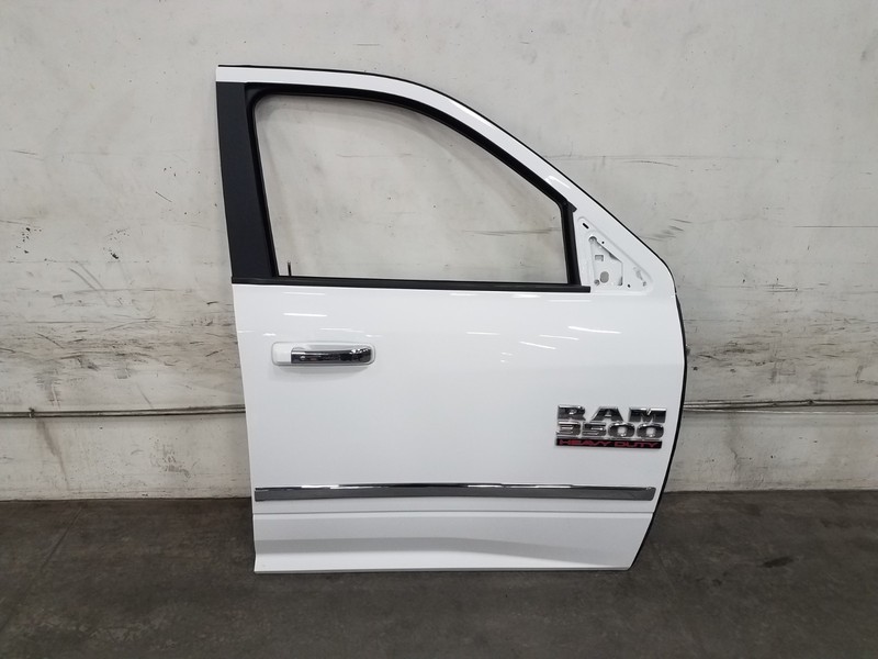 2018 Ram 3500 Laramie DRW Diesel 4x4 Right Front Passenger Door #5222