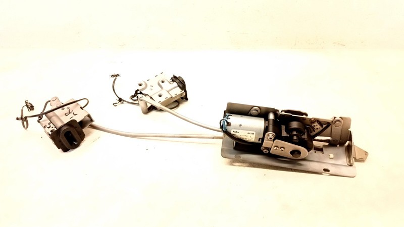 02-09 AUDI B6 B7 A4 S4 RS4 CONVERTIBLE ROOF TOP LOCK LATCH MECHANISM OEM 021026