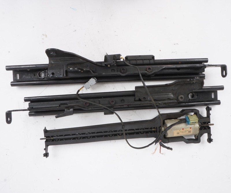 2020 - 2024 BMW 228i M235i F44 Front Right Seat Lower Track Frame & Motor OEM