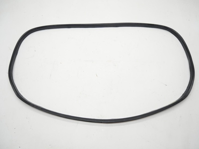 2017-2020 Infiniti Q60 Rear Trunk Deck Lid Body Weather-strip Rubber Seal OEM