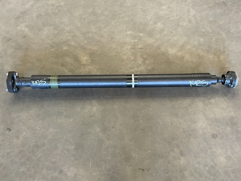 17-22 Alfa Romeo Giulia Rear Driveshaft Drive Shaft Propeller RWD 2.0L 1425 OEM
