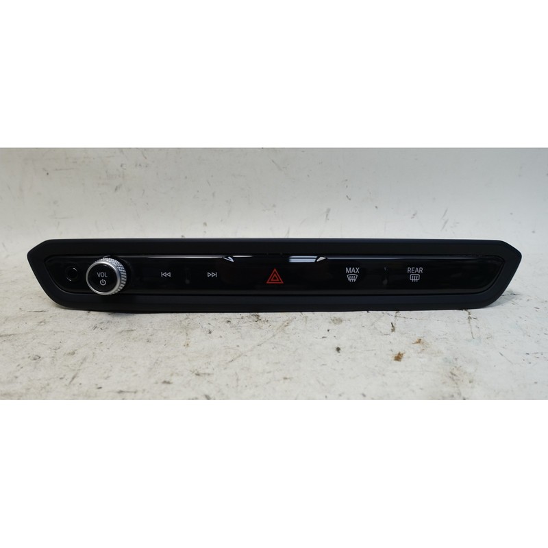 Damaged BMW G20 G80 3-Series Front Console Radio Control Switch Black OEM