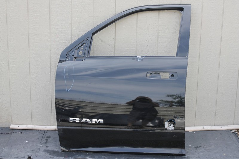 2011-2018 Dodge Ram 1500 Front Left Driver Side Door Shell Oem