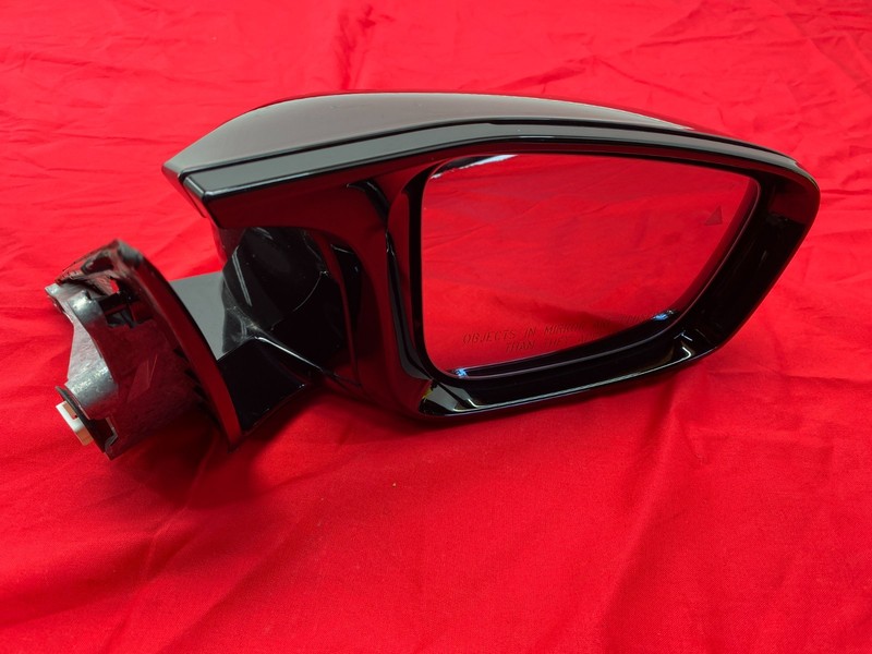 18-23 BMW F90 M5 Right Passenger Side View Door Mirror Assembly Camera Black OEM