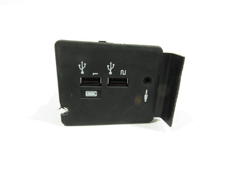 17-20 Mclaren 720S 720 2020 USB Jack Aux Socket Control Module Unit ;