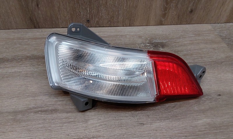 2016-2018 HONDA PILOT RH TAIL LIGHT ASSY OEM 34500-TG7A-A020