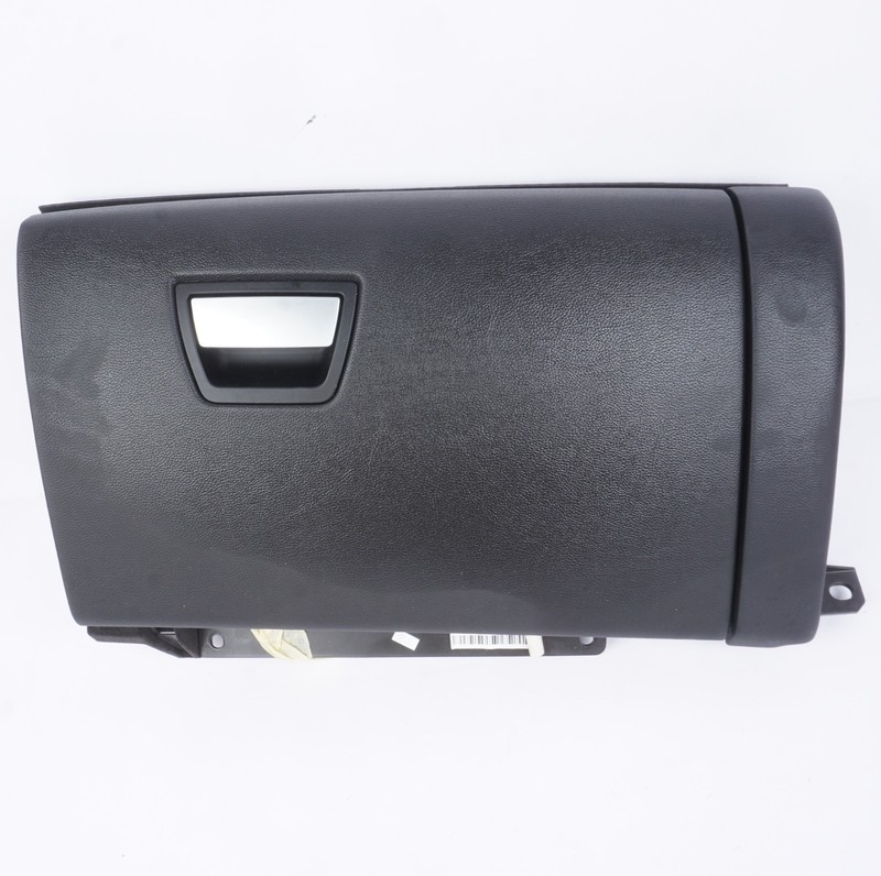 2014-20 MASERATI GHIBLI RIGHT DASH GLOVEBOX STORAGE LID COMPARTMENT TRIM M157