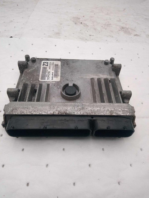 2015 Toyota Corolla Engine Control Module ECM OEM 896610Z630 Used 106K MILES
