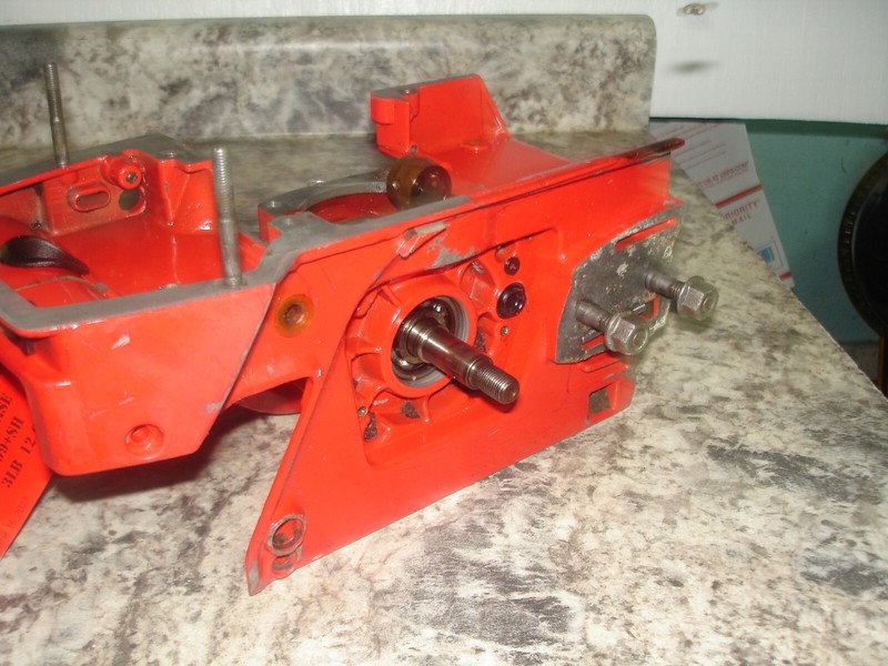 Jonsered 625 crank case chainsaw part onlybin5046