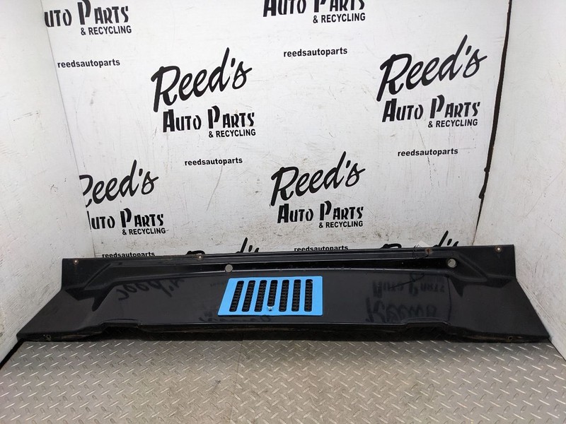 Jeep TJ Wrangler Cowl Vent RIGHT HAND DRIVE silver fits 97-06 OEM 1196215