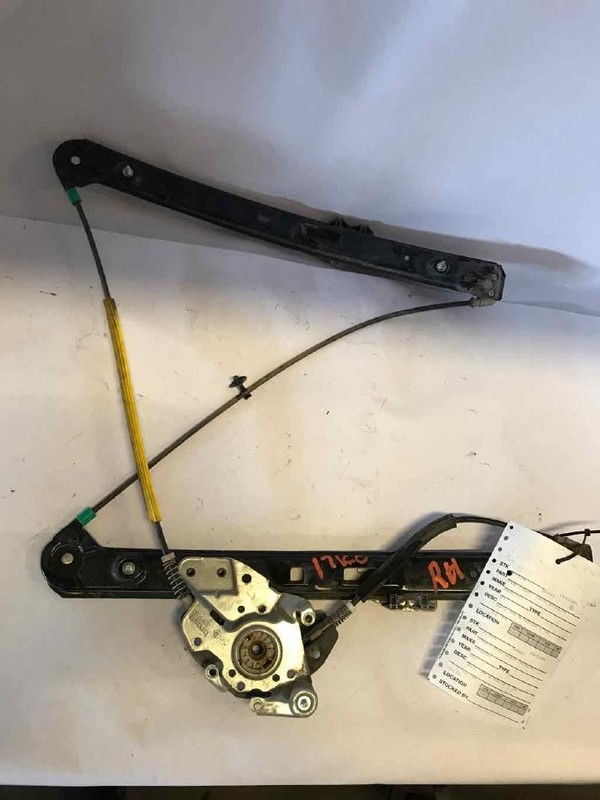 Front Door Regulator BMW 325I Right 01 02 03 04 05