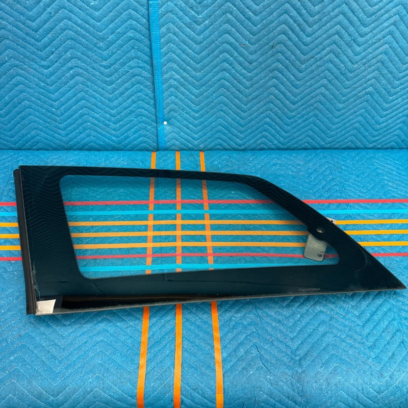 2004–2010 Toyota Sienna Rear Right Passenger Quarter Glass OEM