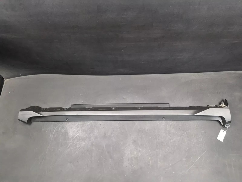 Right Rocker Panel Molding 2021 Toyota C-HR 75851-F4010 2018 2019 2020 2022
