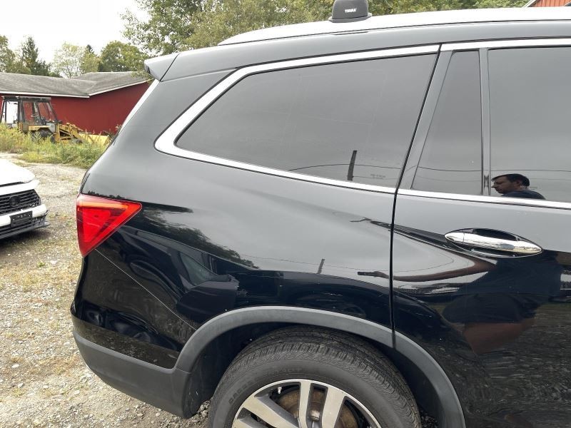 2016-18 HONDA PILOT RIGHT QUARTER PANEL BLACK PC:NH731P AT AWD 159K ELITE 58864