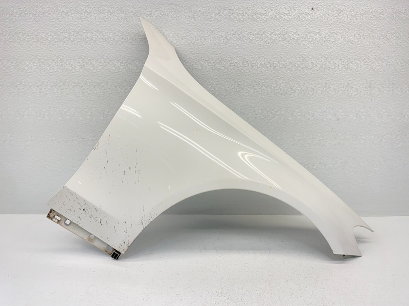 15-18 MERCEDES C300 W205 RIGHT PASSENGER FENDER PANEL WHITE OEM #A0.67