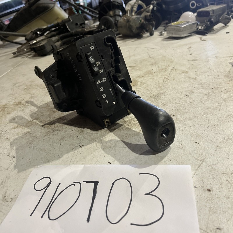 1996-1999 MERCEDES BENZ W210 E430 E55 E320 FRONT FLOOR GEAR SHIFTER SELECTOR OEM