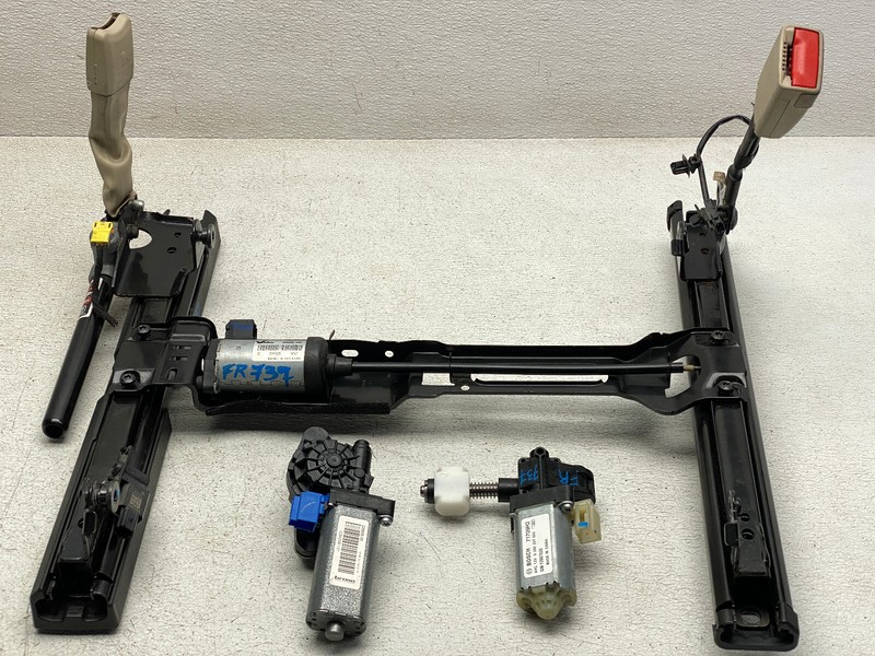 17-20 BUICK ENVISION FRONT RIGHT PASSENGER SEAT FRAME TRACK MOTOR SET OEM LOT737