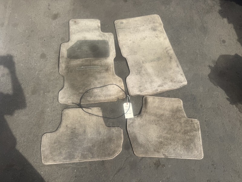 91-95 Acura Legend 2DR Beige Floor Mats Beige OEM
