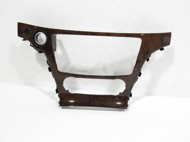 13-19 Mercedes SL550 R231 2013 Front Console Radio Frame Trim Cover Panel ;