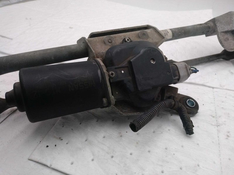 2013 Nissan Frontier Wiper Motor OEM 28800ZL90B 102k Miles Blue