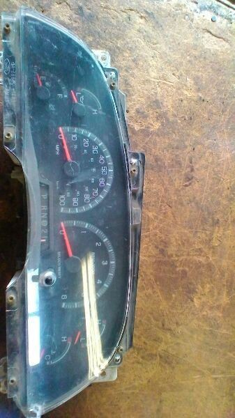 SPEEDOMETER CLUSTER MPH EXC. LIGHTNING W/TACHOMETER FITS 99 EXPEDITION 91972