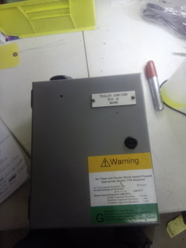 SCE-10086ELJ Trailer Junction Box J2