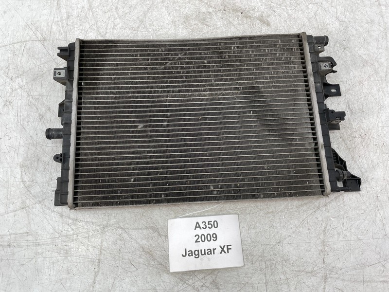 ✅ 2009-2010 OEM Jaguar XF 4.2L Engine Motor Cooling Radiator *