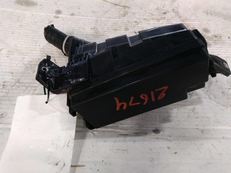 2019 Honda HR-V OEM Fuse Box 1.8L Silver 32120T7SA80 97000 Miles