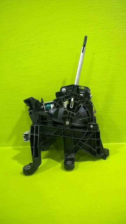 13 14 FOCUS AT FLOOR TRANSMISSION GEAR SHIFT SHIFTER ASSEMBLY OEM 3758-10