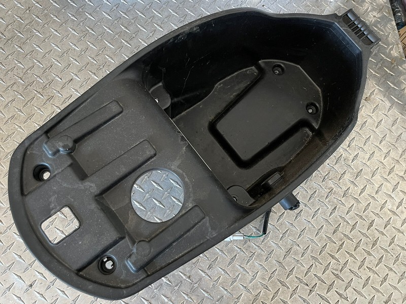 2022 Genuine Scooter Co. Urbano 50i Under Seat Storage Compartment Trunk Bin Box