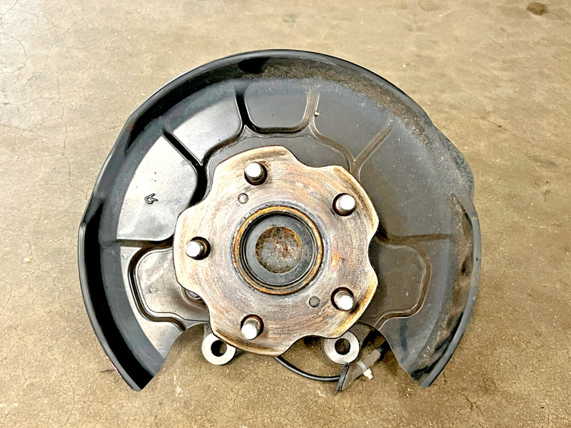 ⭐2015-2021 LEXUS NX200T FWD REAR RIGHT PASS SIDE SPINDLE KNUCKLE HUB OEM LOT2637