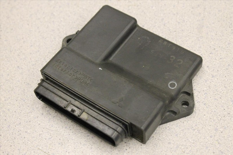 2005 YAMAHA FJR 1300 A ECU CDI ECM ENGINE CONTROL MODULE COMPUTER 05 FJR1300