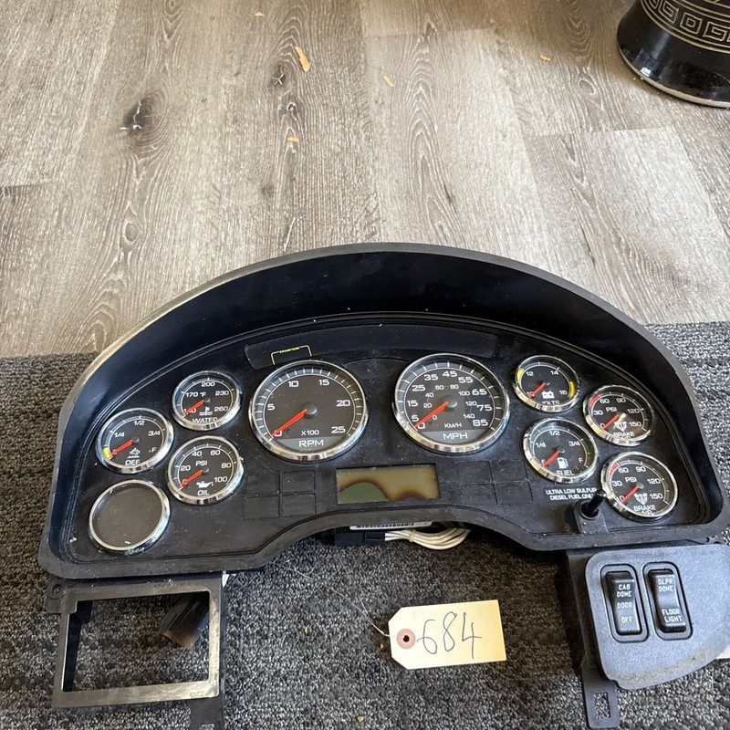 International Prostar Premium ISXInstrument Gauge Cluster- P/N: 6112212C96