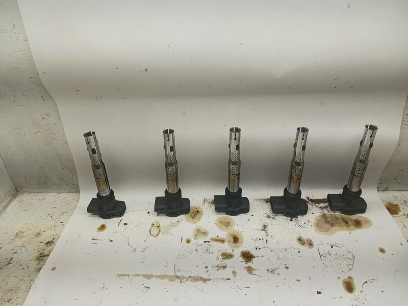 05-'14 VOLKSWAGEN JETTA Set of 5 Ignition Coils 2.5L OEM 1 Year Warranty!