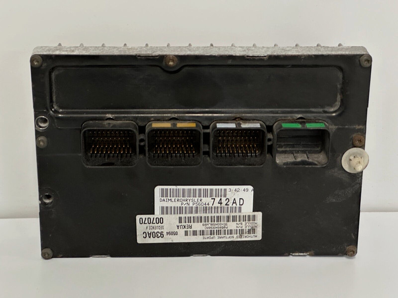 🟢 2006 Grand Cherokee Engine Computer Need Programming ECM OEM 56044742AD