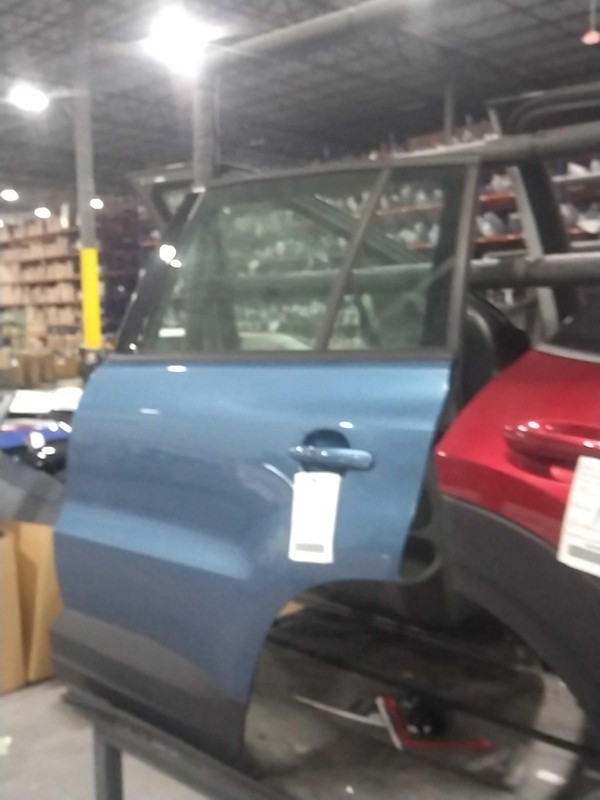 Volkswagen Tiguan 2018 Left Rear Door BLUE 211918 7714
