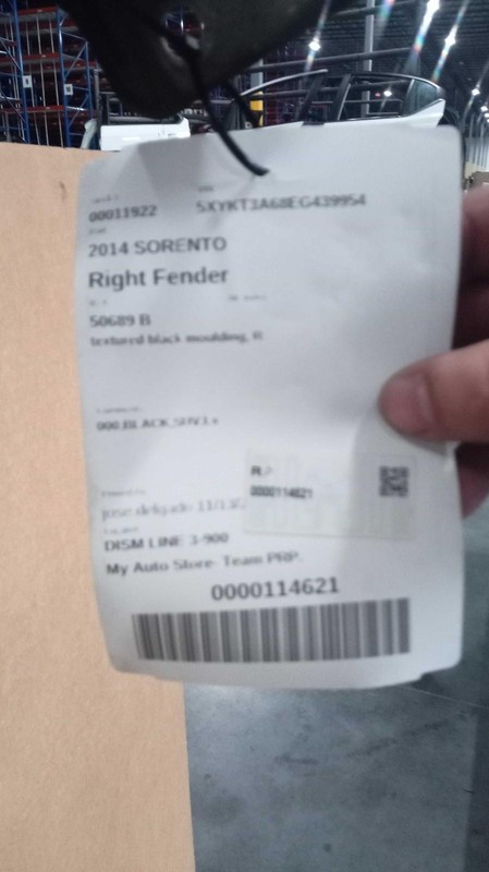 2014 KIA SORENTO Front Right Fender BLACK Used OEM Part 620262 60000 Miles
