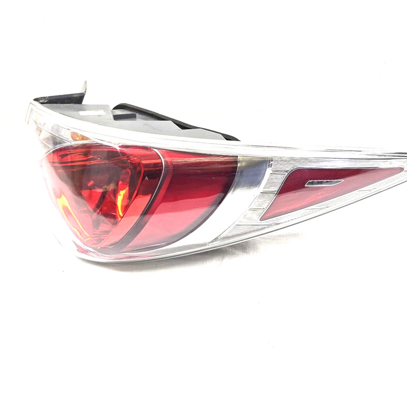 2013 Sonata Hybrid RH Passenger Quarter Panel Tail Light Light Scratches