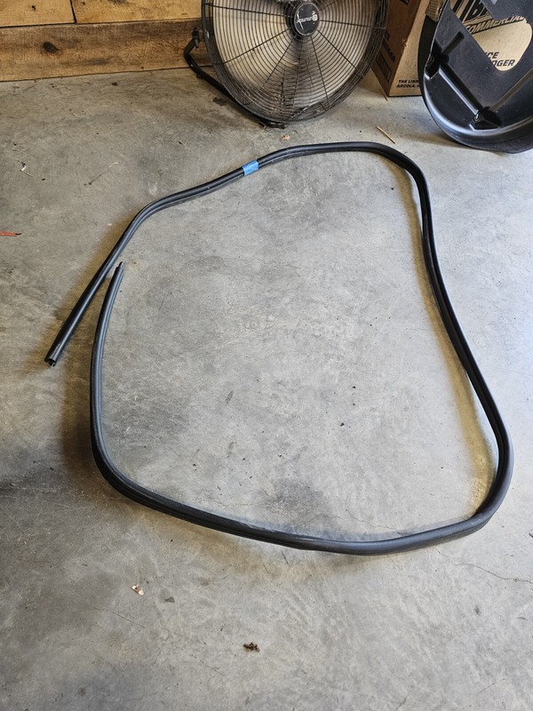 2016 16 DODGE JOURNEY Rear Hatch DOOR TO BODY SEAL