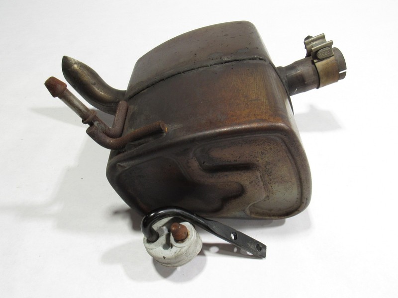 11 12 Fisker Karma 2012 Rear Right Passenger Exhaust Muffler @2