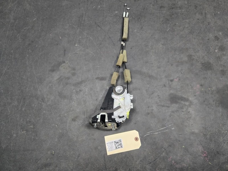 Rear Left Door Lock Latch 2019 Honda CR-V 72650-TLA-A01 2017 2018 2020 2021 2022
