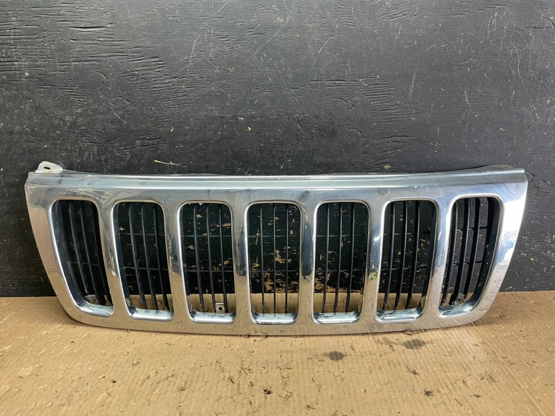 1999 to 2003 Jeep Grand Cherokee Front Upper Grill Grille OemZ5609 DG