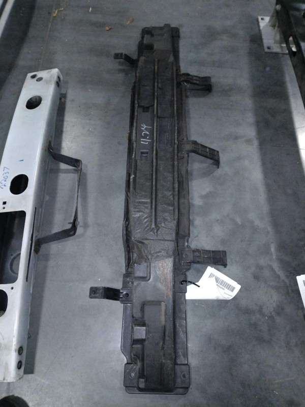 2015 KIA Cadenza Bumper Impact Bar Blue OEM Used 866203R600 52K Miles
